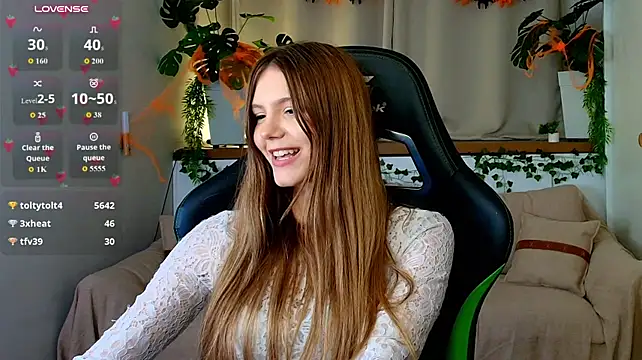 Aurelia_Thorn - Choose a song