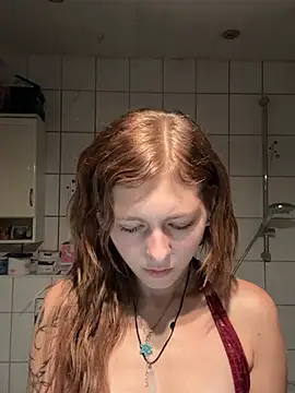 Alina-420 - Show my Pussy