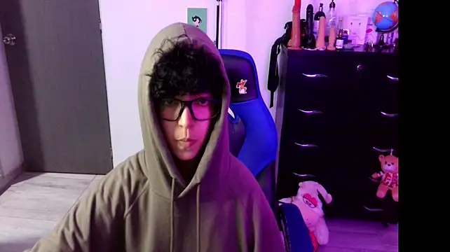 Thomascooper7 - naked, oil tits