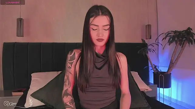 Giselle_royy - PLUG ANAL + HARD SPANKS