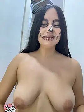 TheCandyShow - FINGERING WET PUSSY