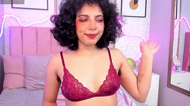 LUMINEVERLIGTH's Live XXX Chat