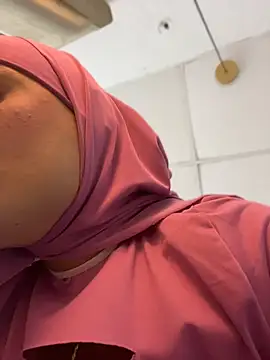 Aisha_k - Touching my vagina slowly