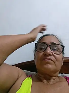 _candi - Aceite en las tetas