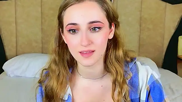 Tara_Keats - suck a dildo😍