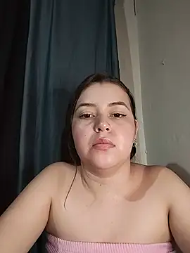 Camila897 - Peladinha