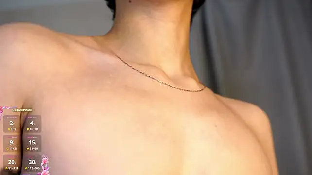 TeaseMeeBaby - UH vibrations my domi 60 sec
