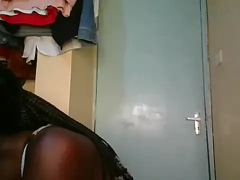 Nubian_spice - Finger pussy1