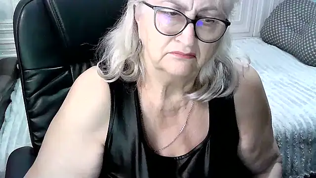 LolkaAlyss - make me happy today