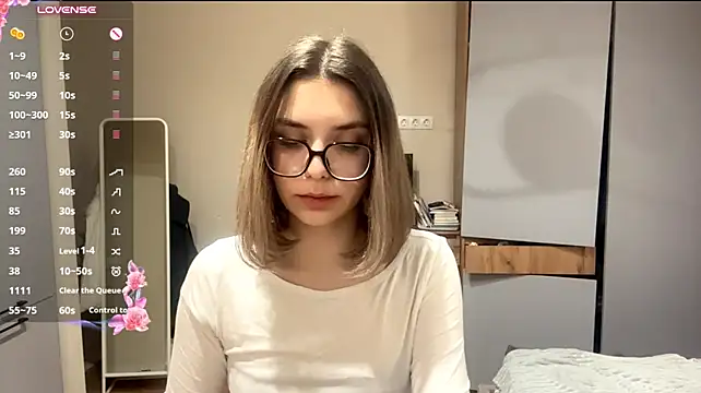 AnnaVelvetFire - Hard spank my ass
