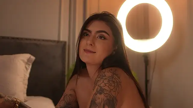 IrisBaker - wet my nipples