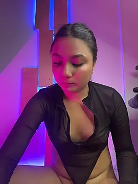 Stefa_valle - SHIRT OFF + SPIT ON MY TITS