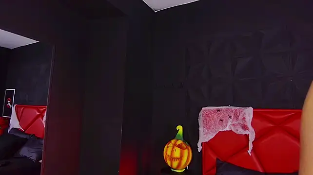 MiiaLimour - 3 fingers in my pussy