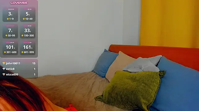 LeilaErcolani - Bounce tits for 30 sec.