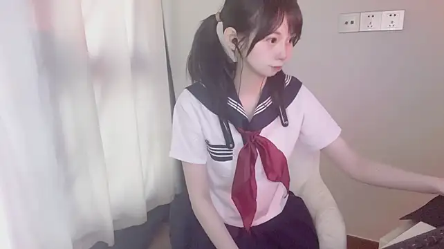 Faicai689 - 带夹乳夹跳10下
