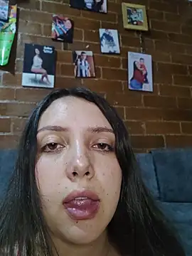 Bella_Karoline - spank me harder