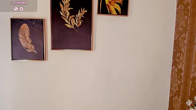 LanaDeluca - Close up DEEP fingering