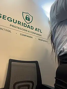 Emilly__Bown_ - Striptease in the work