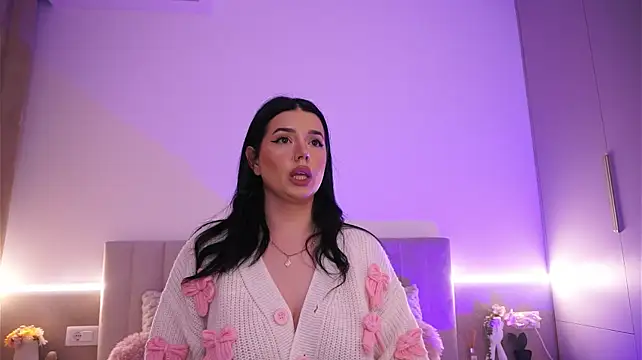 LaraAnnee - warm me up with some spanks...