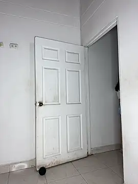 Trixie_pop - Fingers in my pussy