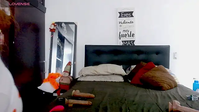 Mussa_hott - spand ass horny