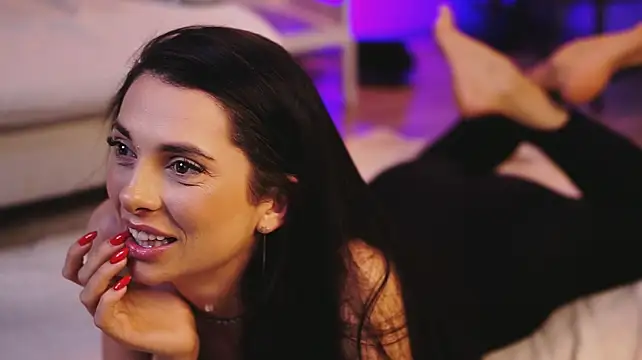 EllyLynne - :fire: set this pussy on fire