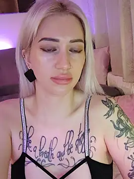 Gina-Lumara - ⭐️ Nippelklammern , 1 new Video for you