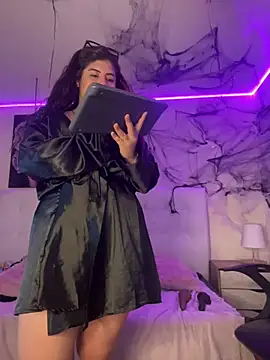 Kylievoosx - oil titts