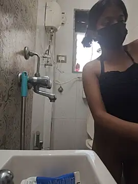 Mini-cutie - 2 fingering in ass pussy