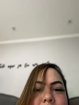 Fernandinhacarioca_ - Chupar o peito da minha amiga da faculda