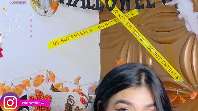 Paulinamillerr - big dildo and the best squirt of all