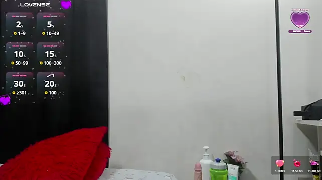 Antonella15 - suck on a dildo
