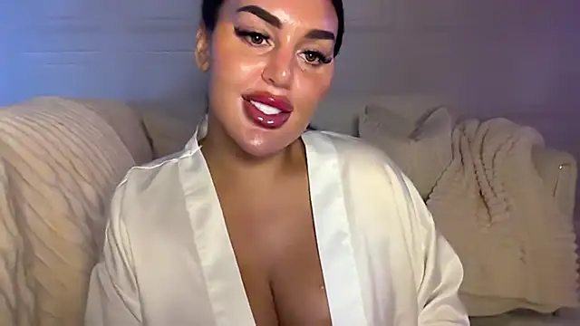 BIGBOOTYELLIEXXX - flash pussy
