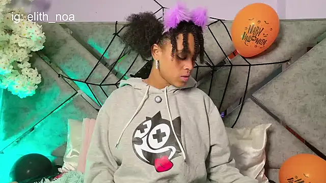 Elith_noa - finger in my pussy deep 💦💦