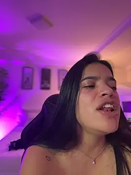 JuanitaMore01 - Big squirt in ticket 💧💧💦💦💦