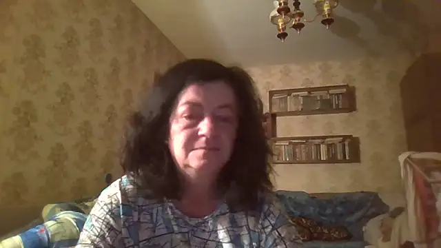 GypsiQueen2 - I'm saving up for a smartphone.