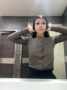 Alyshanon18