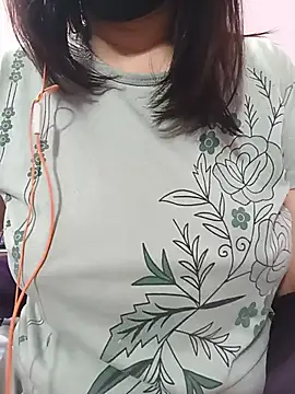 Honey_Babe06 - Boob's flash 2 min