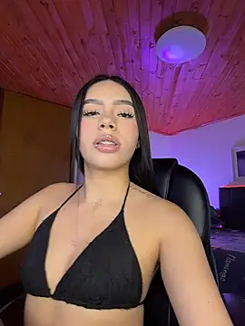 Karina_pink19