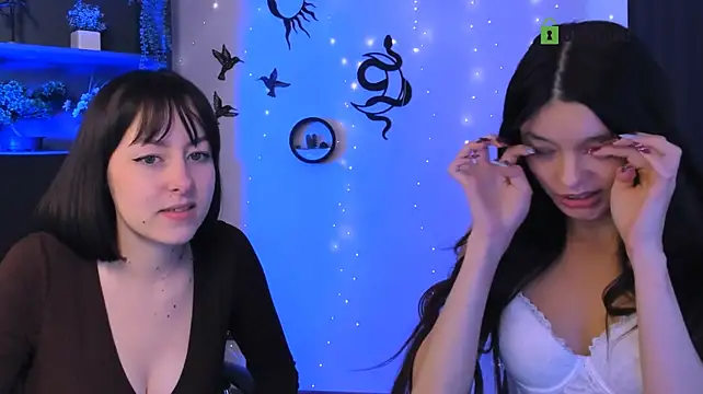 Itscharlliee - Charlie play tits Hanna doggy