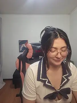 Valentinauwu - Show boobs x0min