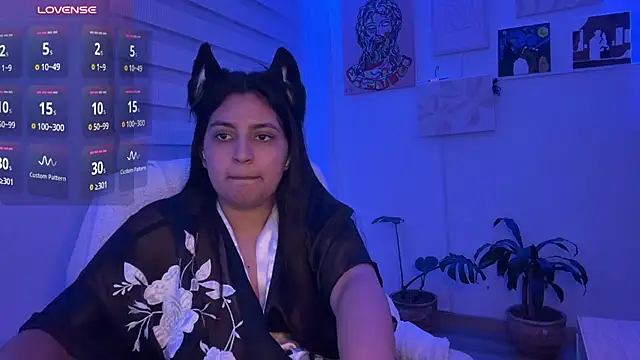 Cloe_small - show tits