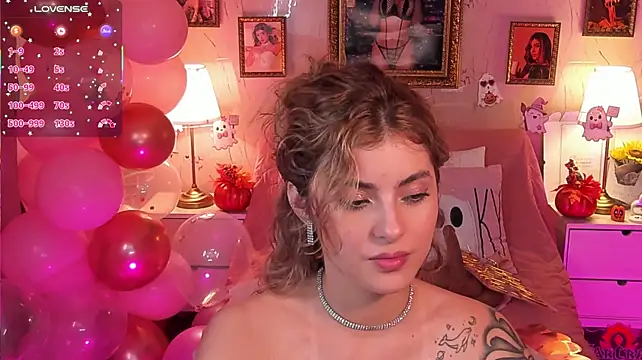 Annieesweett - fuck myself with dildo open legs