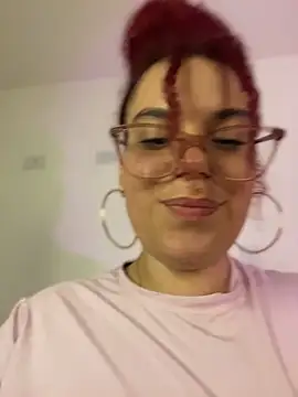 Leyah__ - Show ass 🍑