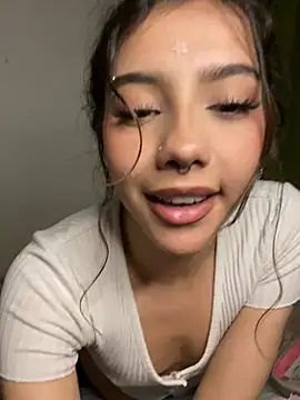 MiaaCute- - Finger my pussy whispering