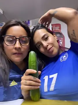 NaraAndNyla - Show Kiss Hot In Our Supermarket ❤️‍🔥