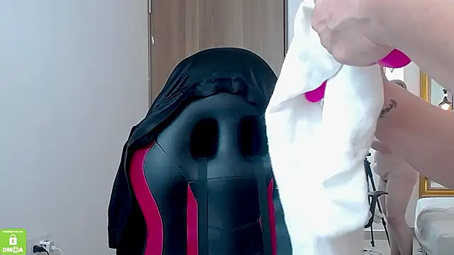 Gaby_Parkert - 🌺Spanking My Tits 🍒