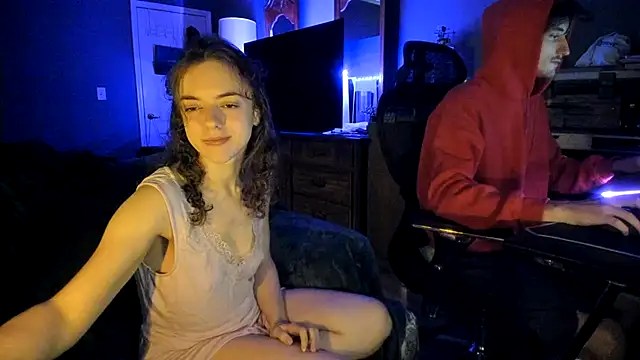 Sweetmarie223 - Titty Flash