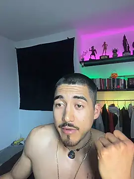 EliaOcasio - Squirt over camera- Rain in your face 💦