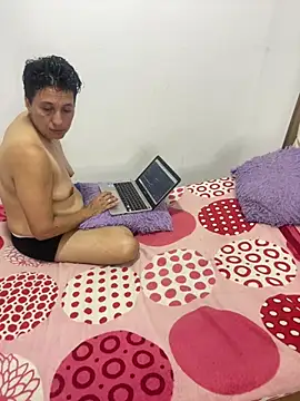 Chantal_alina777 - show de ducha